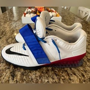 Nike Men's Romaleos 3.5 Weightlifting Shoes (White/Blue/Red)